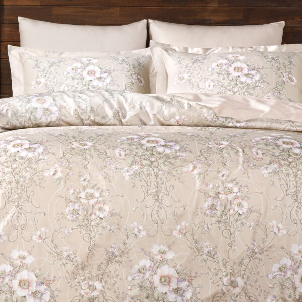 Alternative view of Anjelic