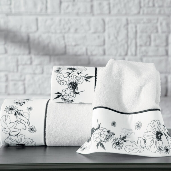 White Flowers 3'lü Havlu Set